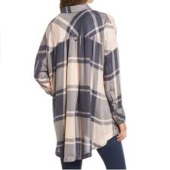 Women’s Plaid Button-Down Shirt - Blue & Cream - Picture 2 of 10